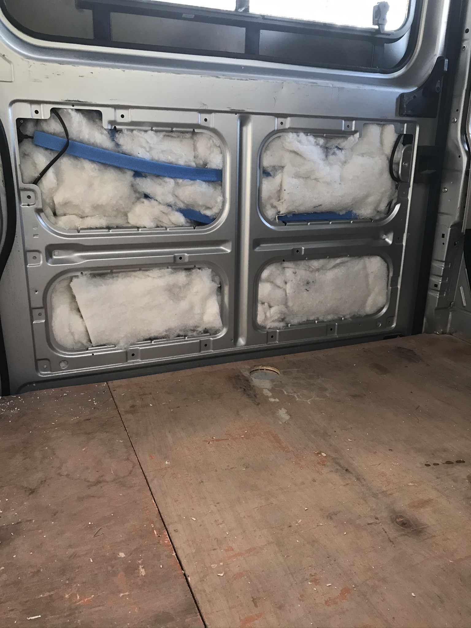 Insulation and Vapour Barrier DIY Van (diyvan.co.uk)